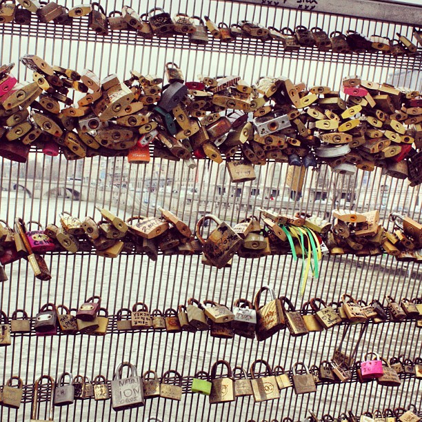 #Puentes #Paris #Candados  #lovelocks