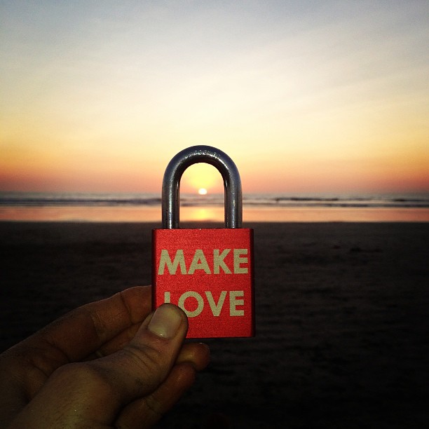 Make Love #makelovelocks #love #lovelocks #luv #sunset #costarica #beach #nosara #cocktailhour