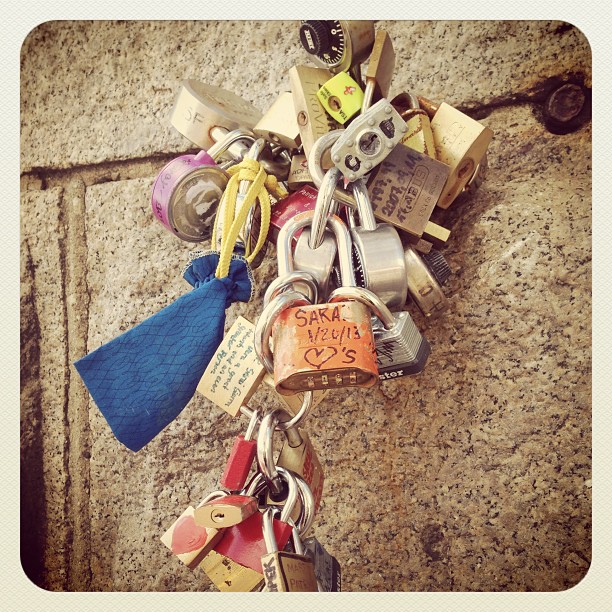 #lovelocks
</p>
<span class=