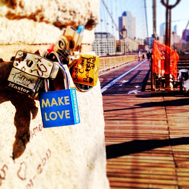 More Neeeeww Yooooorrkk
#cantstopposting #latergram #jesstakesnewyork #igivethepeoplewhattheywant #brooklynbridge #love #adventureswithvlada