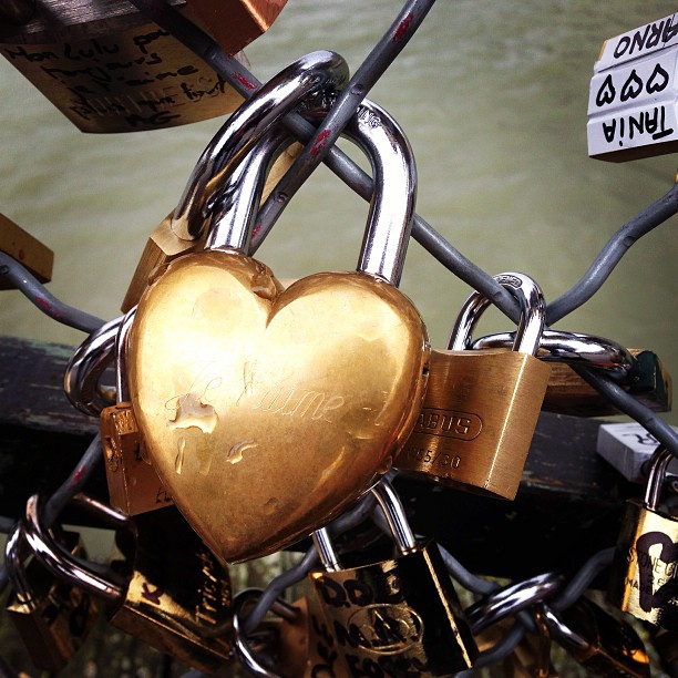 Paris Pont des Arts 