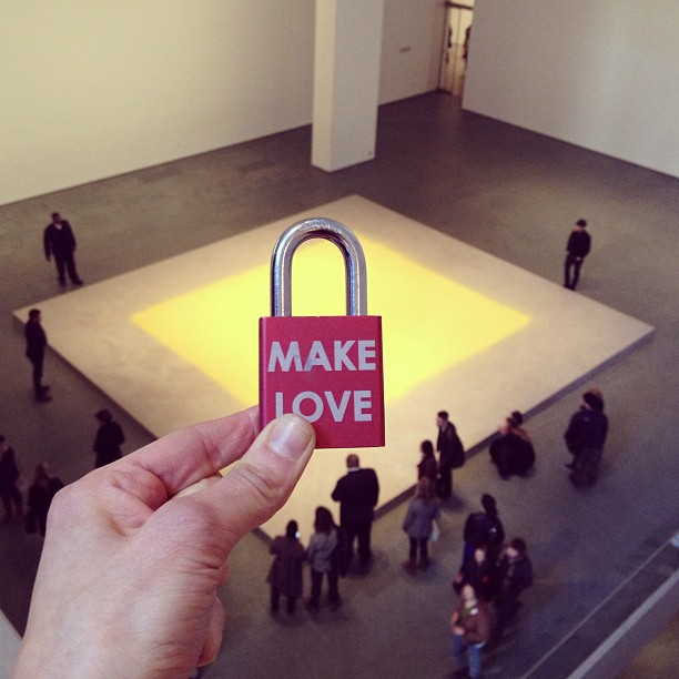 Make Love #makelove #makelovelocks #lovelocks #love #luv #moma #art #nyc #museum #tourist #pollenfromhazelnut #wolfganglaib #memories #engaged #visit #artporn #picoftheday #art #instahub #culture #travel #