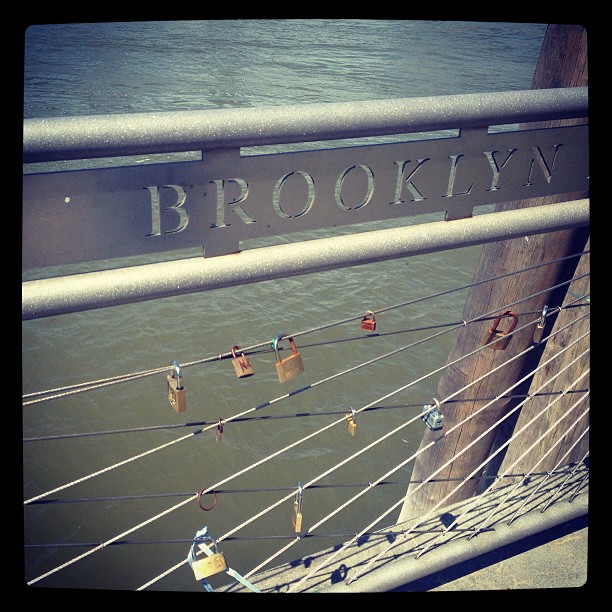 #brooklynbridge #brooklynbridgepark #lovelocks 
</p>
<span class=