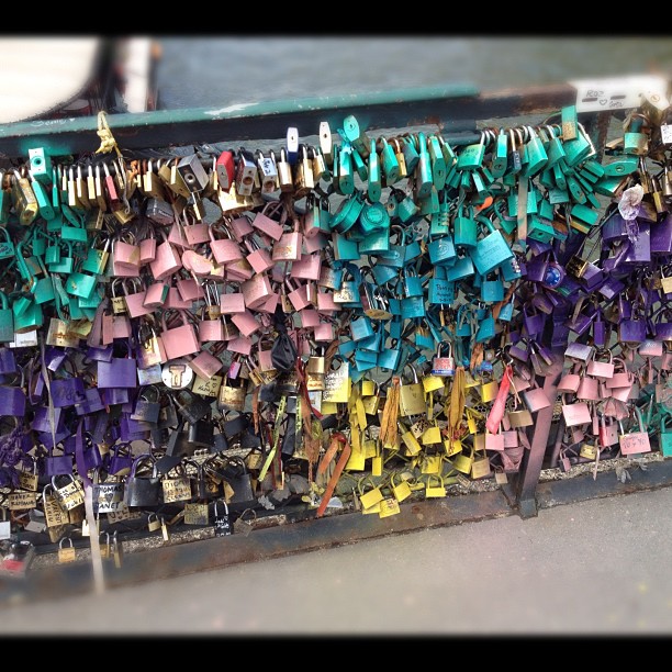 Love locks bridge #paris #france