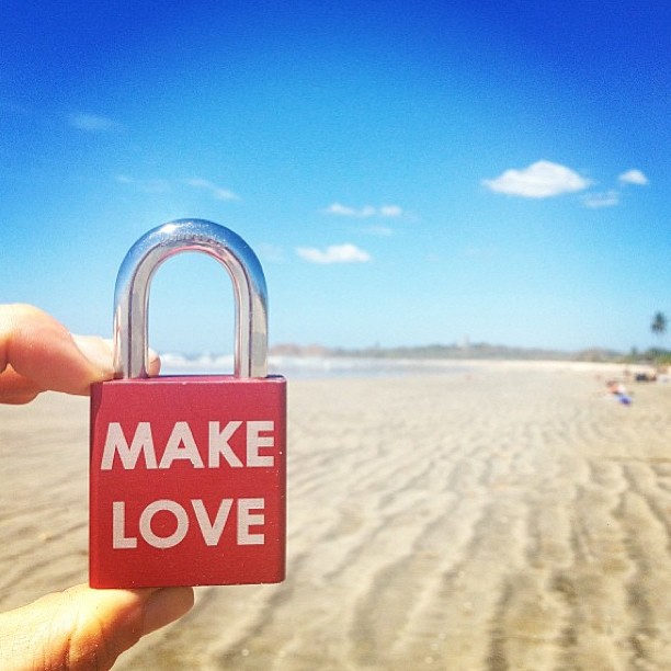 #makelovelocks #lovelock