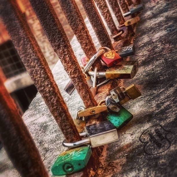 Lovelocks