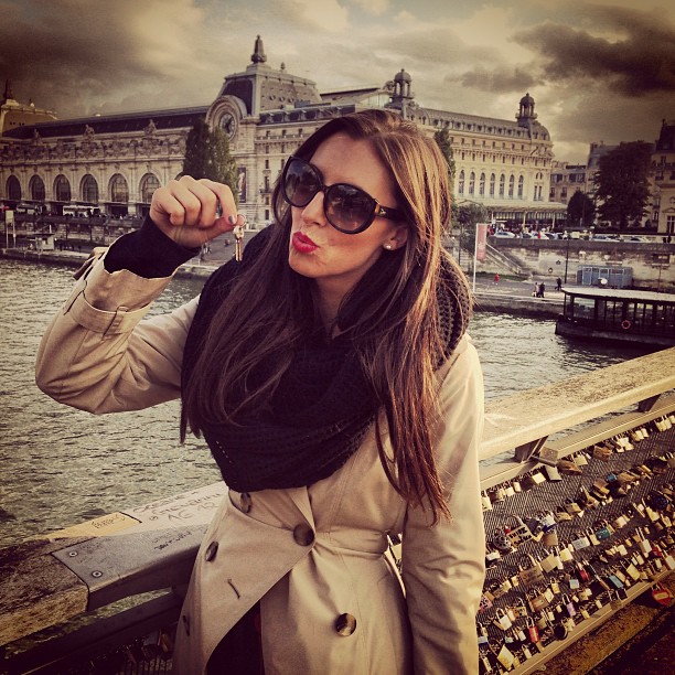 Tossing in the key! You know what that means.... #uhoh #lovelocks #paris #siene