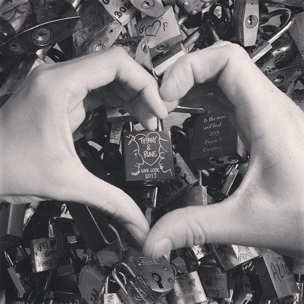 Thank you for taking me to Paris my love.❤ @bennickerune 
#pontdesarts #makelovelocks #paris #france #travel #europe #jetsetter #photooftheday