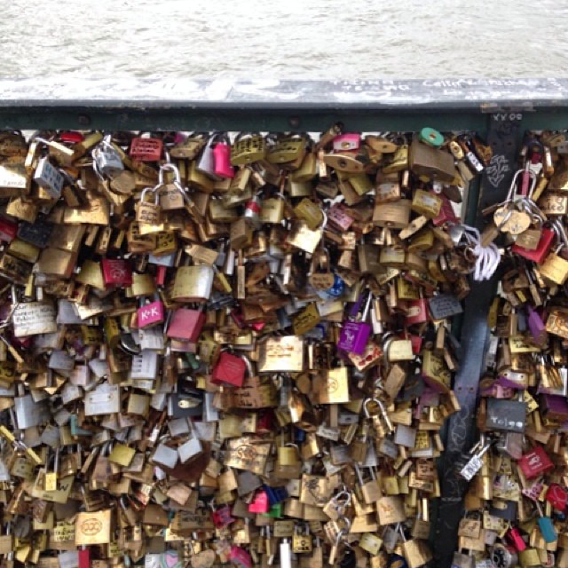 I can't wait to see it next year! #makelovelocks #pontdesarts #paris #lovelock #nofilter