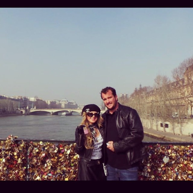 #makelovelocks I wanna go back #lovelockbridge #paris