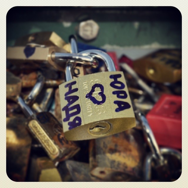 #paris #париж #love #lovelock