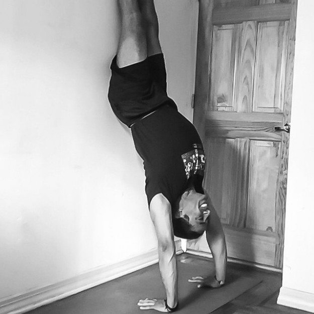 No-one-trips-over-mountains-its-the-small-pebble-that-causes-you-to-stumble.-Cross-all-the-pebbles-i