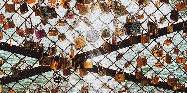 Promises-of-Love.-paris-france-europe-travel-lovelock-lovelockbridge-love-vow-promise-commitment-tra
