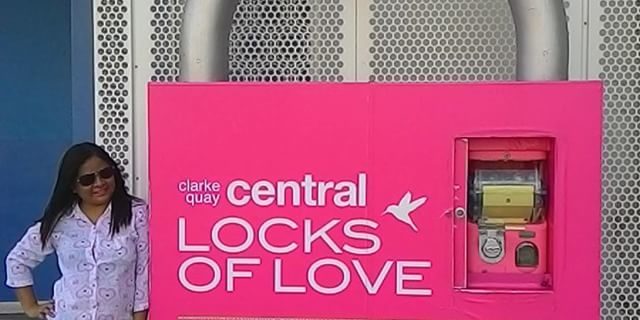 ISANG-MALAKING-WALANG-FOREVER-LocksofLove-Singapore-walangforever-makelovelocks-I-am-thinking-if-I-w