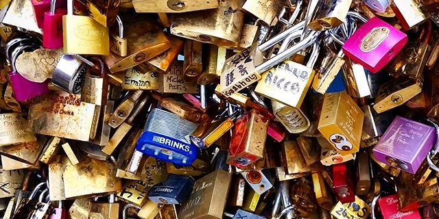 Lock-bridge-paris-france-ig_france-ig_paris-locks-lockbridge-lockbridgeparis-lovelocks-lovelock-love