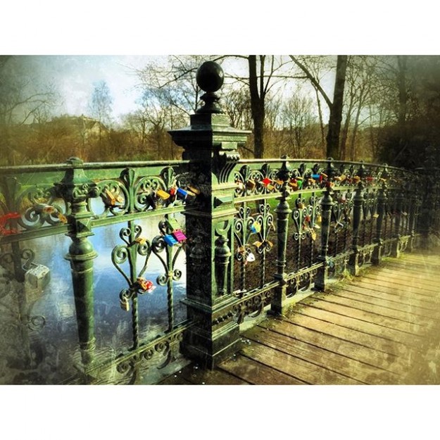 Bridge-love-locks-of-Amsterdam.-2nd-of-3.-TheNetherlands-LaterGram-Nederlands-Dutch-bridge-LoveLocks