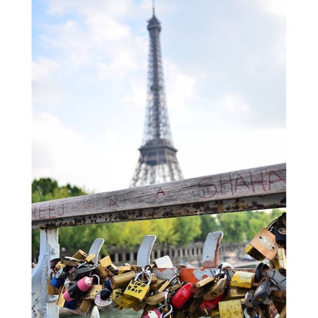 Love-locks-Paris.-bestparisactivity-seulementparis-ig_france-loves_paris-super_france-jaimelafrance-1-1