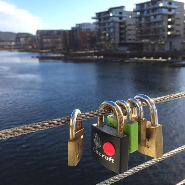 Lovelock-bridge-️-padlock-padlockbridge-lock-lovelockbridge-hengelas-kjaerlighetsbroen-Drammen-lov