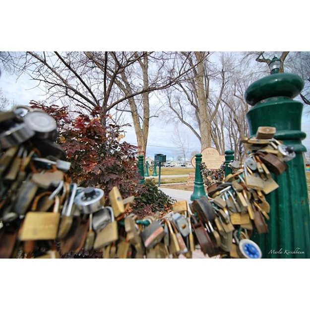 Valentines-Day-in-Lovelock-Nevada.-Thousands-of-personalized-locks-to-symbolize-love-and-commitment-